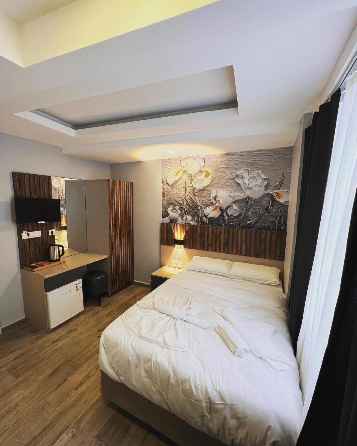 Mudem Boutique Hotel Istanbul Exterior photo